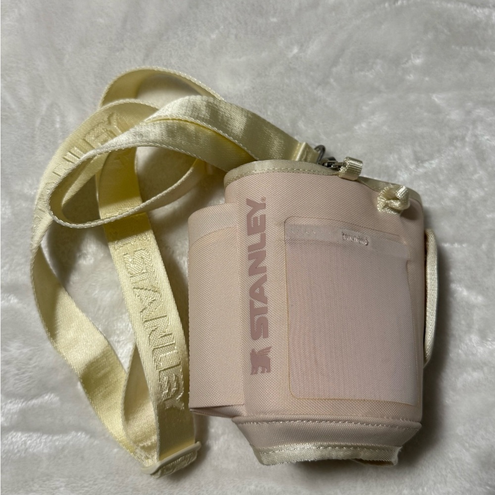 STANLEY THE ALL DAY 40 OZ QUENCHER CARRY-ALL